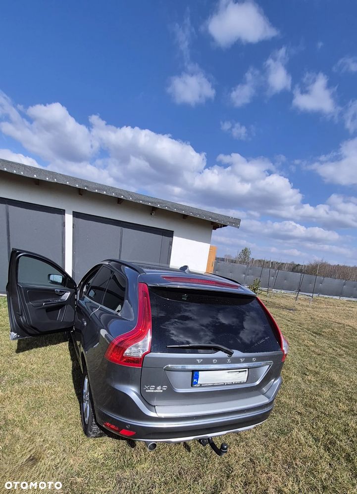 Volvo XC 60 - 6