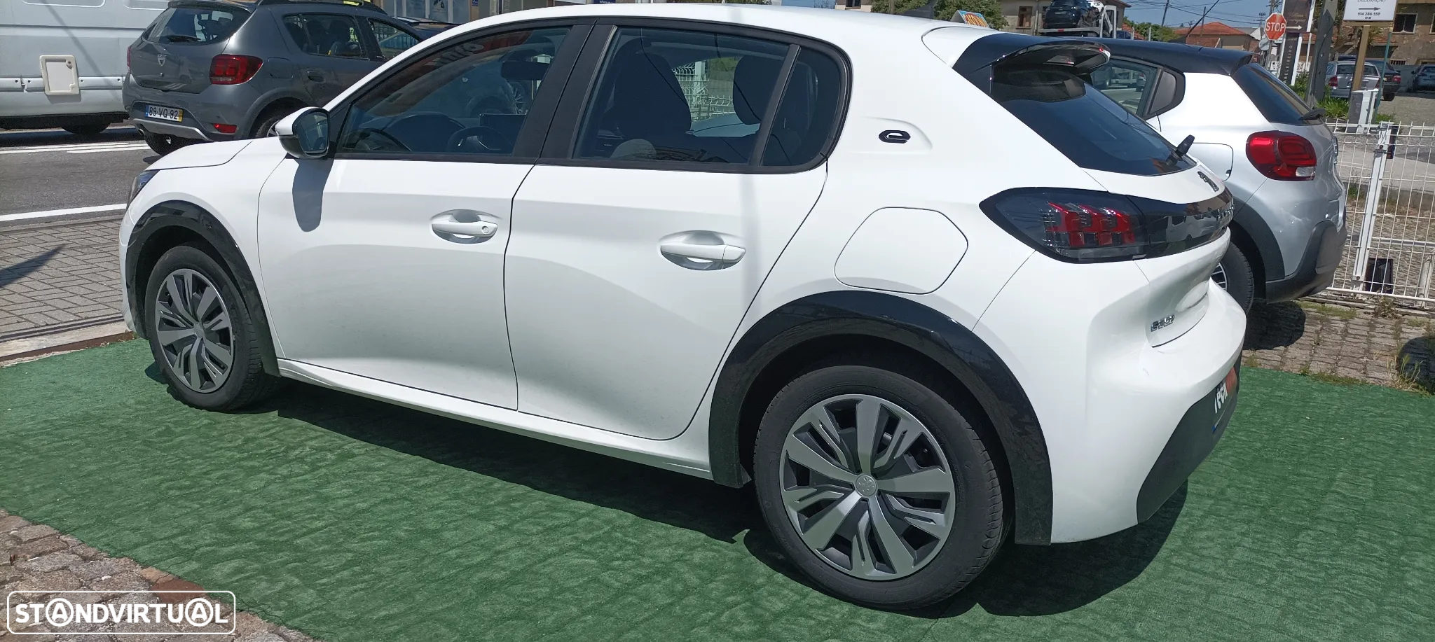 Peugeot e-208 50 kWh Active Pack - 4