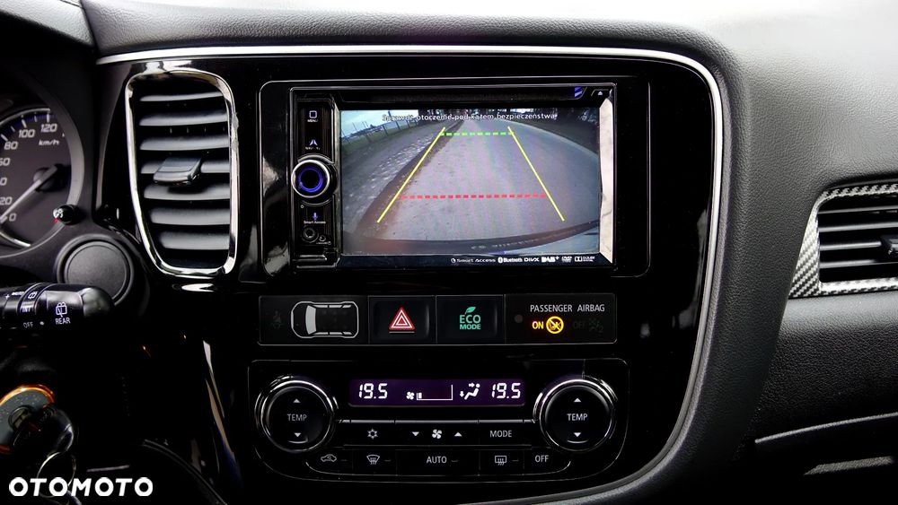 Mitsubishi Outlander 2.0 2WD Diamant - 20