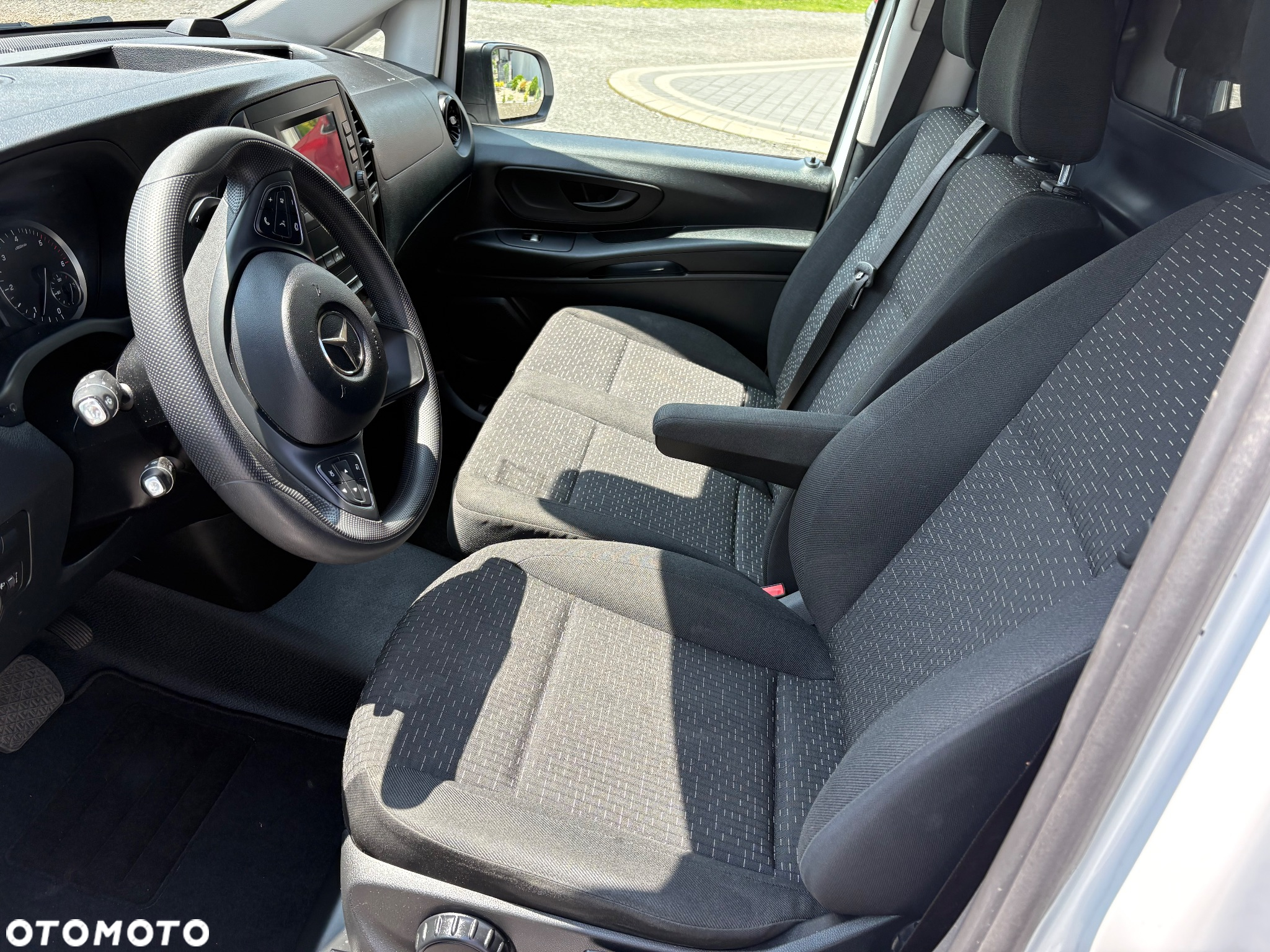 Mercedes-Benz Vito - 24