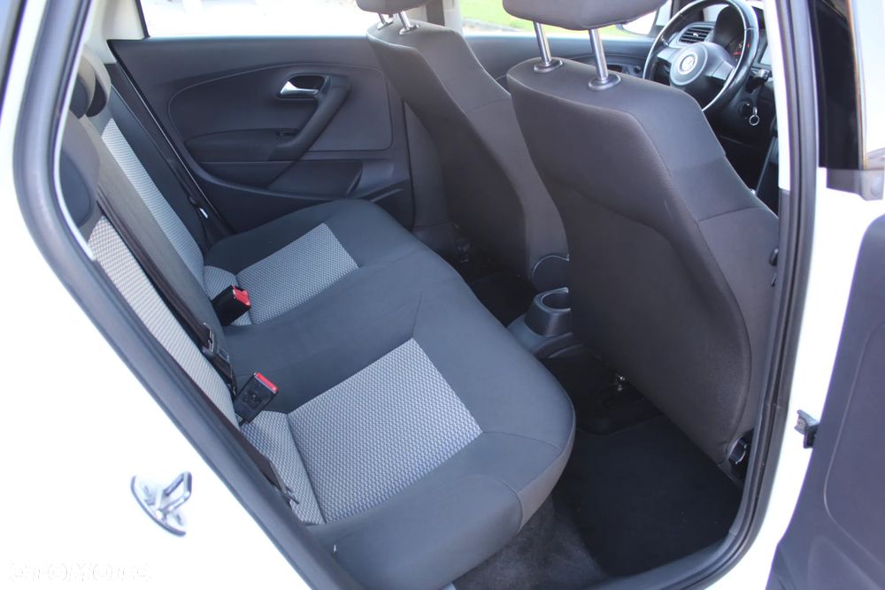 Volkswagen Polo 1.4 16V Comfortline Optimum - 18