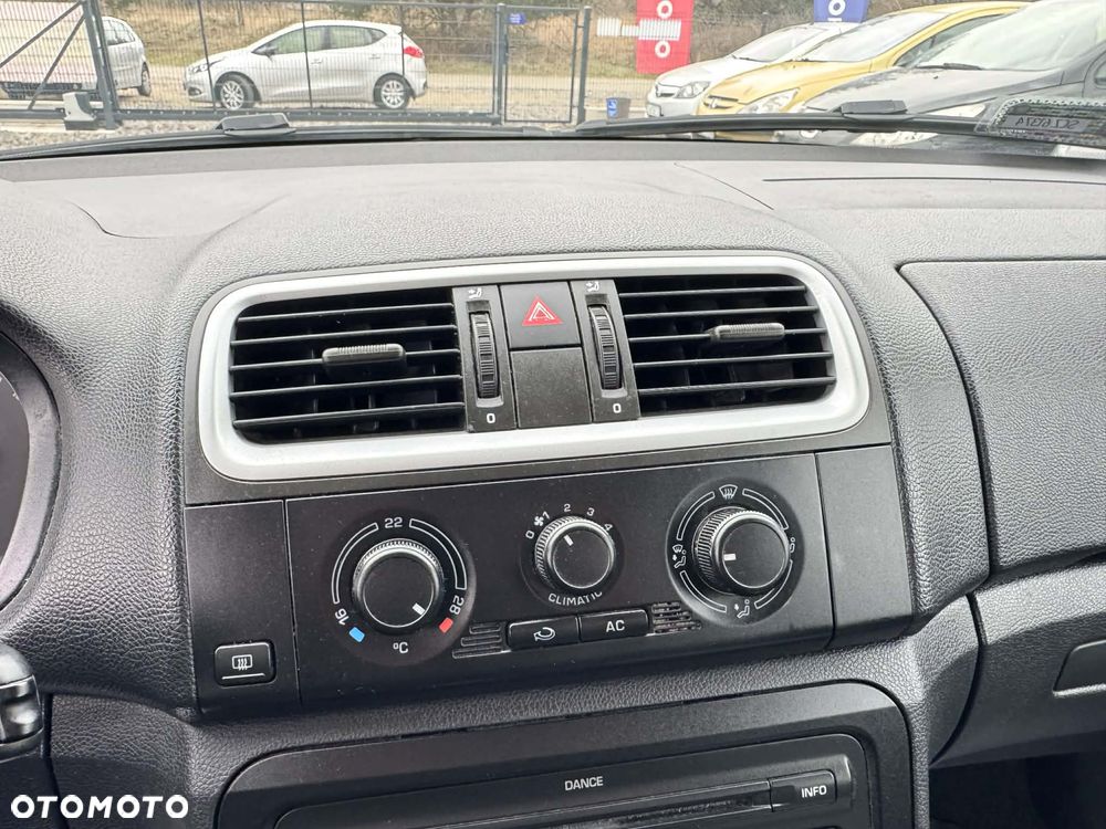 Skoda Fabia 1.4 16V Sport - 14