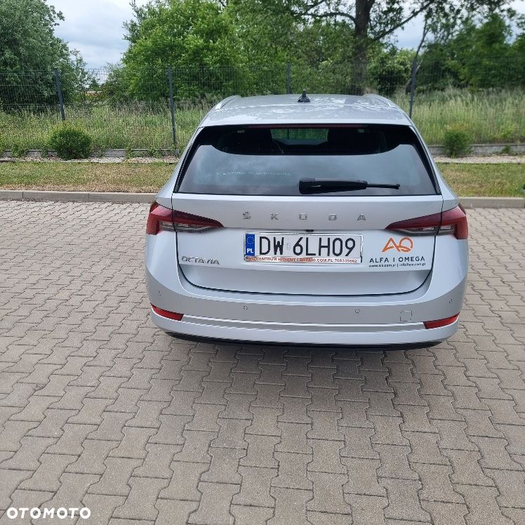 Skoda Octavia 2.0 TDI SCR Style DSG - 4
