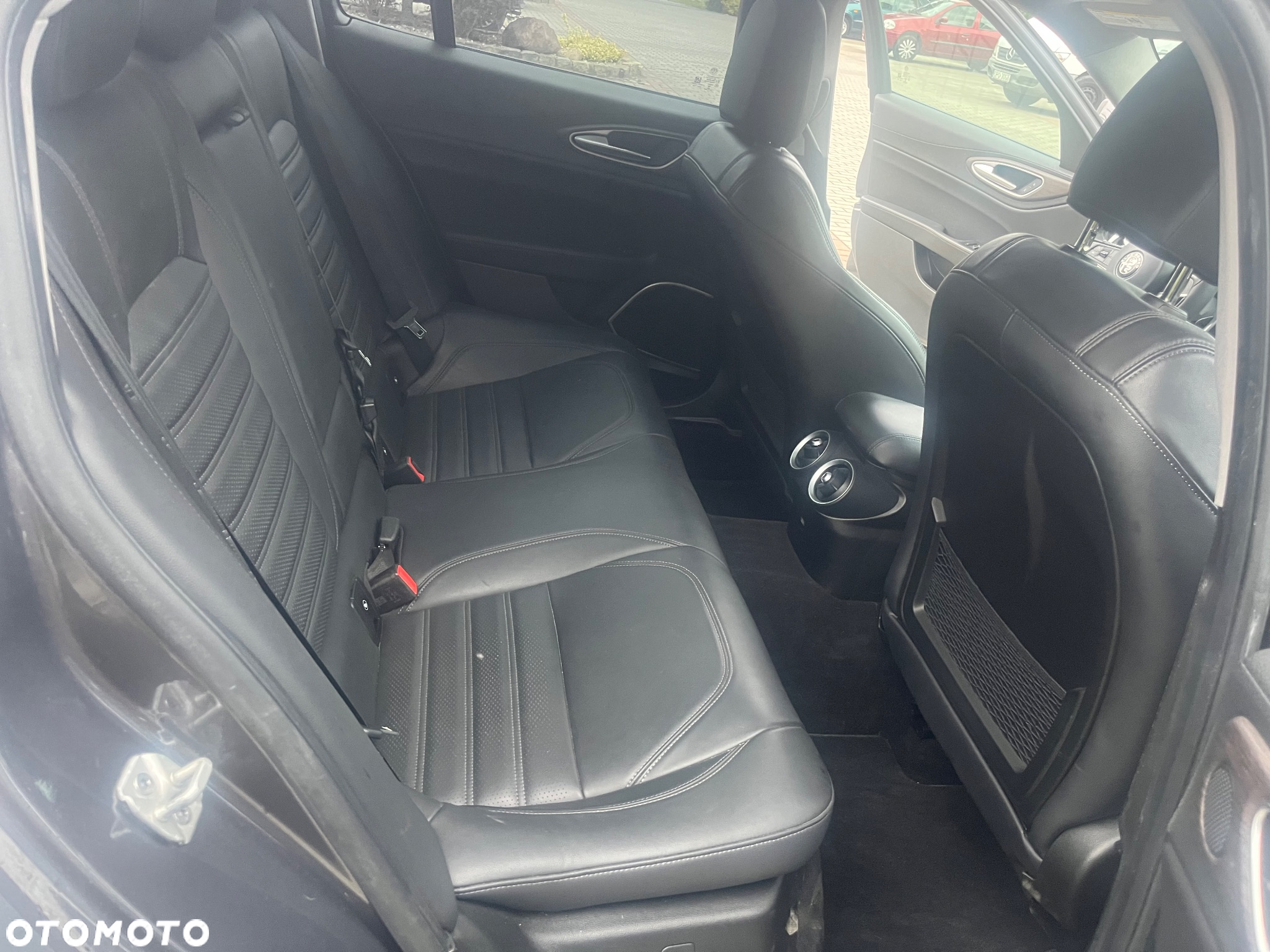 Alfa Romeo Giulia 2.0 Turbo 16V AT8 Veloce - 17