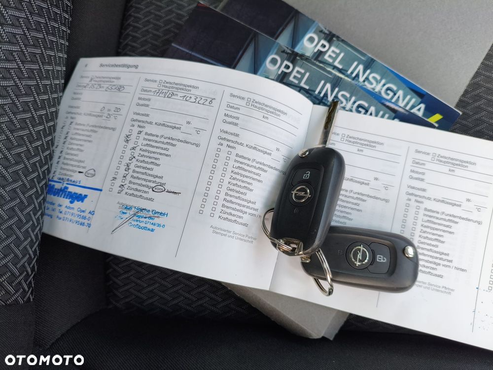 Opel Insignia 2.0 CDTI Business Elegance S&S - 28