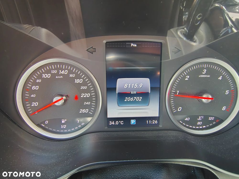 Mercedes-Benz C-Class 2015 photo 5