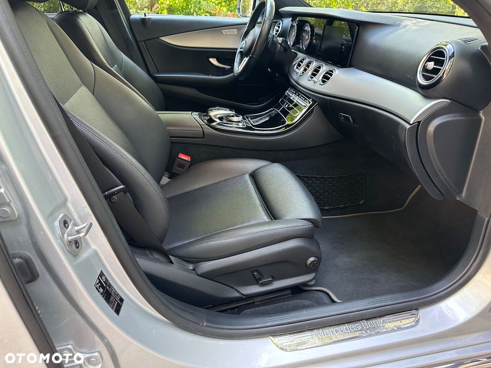 Mercedes-Benz Klasa E 220 d 9G-TRONIC Avantgarde - 8