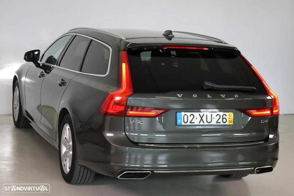 Volvo V90 2.0 D4 Momentum Plus Geartronic - 16