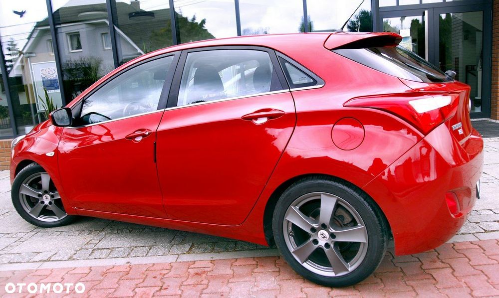 Hyundai i30 1.6 GDI Style - 28