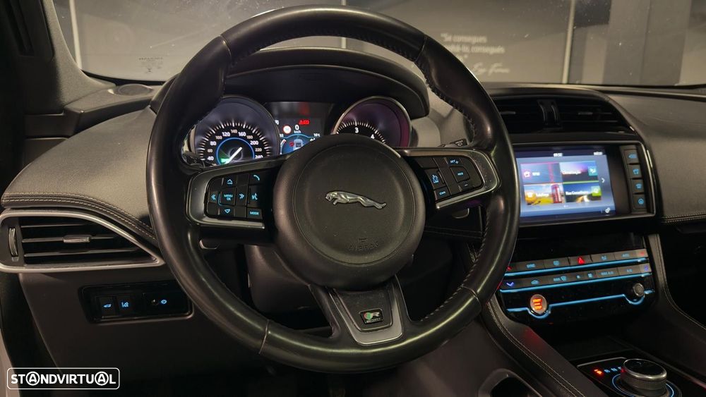 Jaguar F-Pace 2.0 i4D R-Sport AWD Aut. - 13