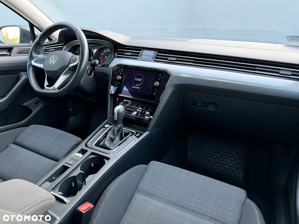 Volkswagen Passat 2.0 TSI Elegance DSG - 22
