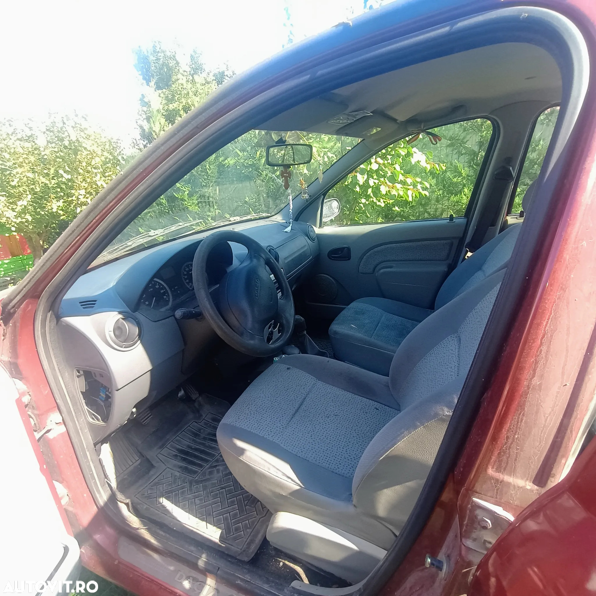 Dacia Logan 1.6 MPI Laureate - 5