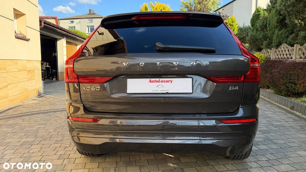 Volvo XC 60 B4 D Geartronic Momentum Pro - 9
