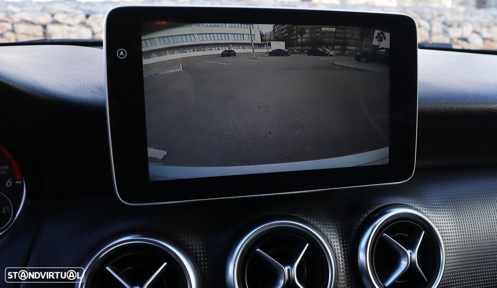 Mercedes-Benz A 180 CDI BlueEFFICIENCY - 21