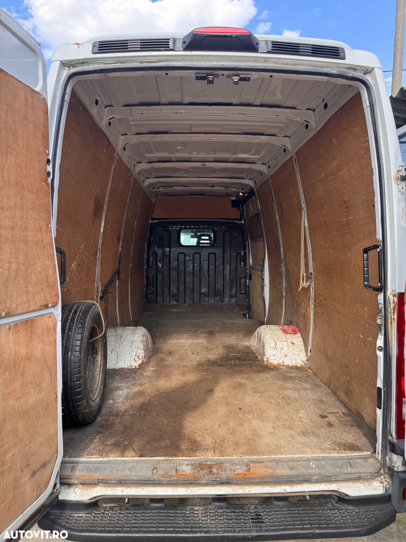 Iveco DAILY 35C15 - 7