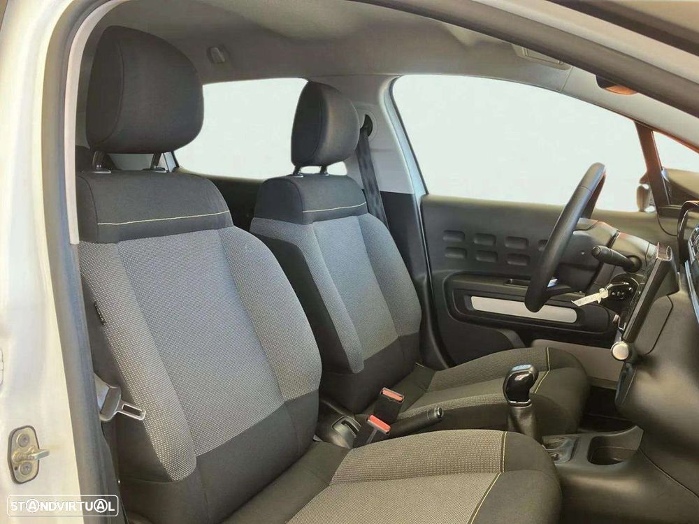 Citroën C3 1.2 PureTech Shine - 14