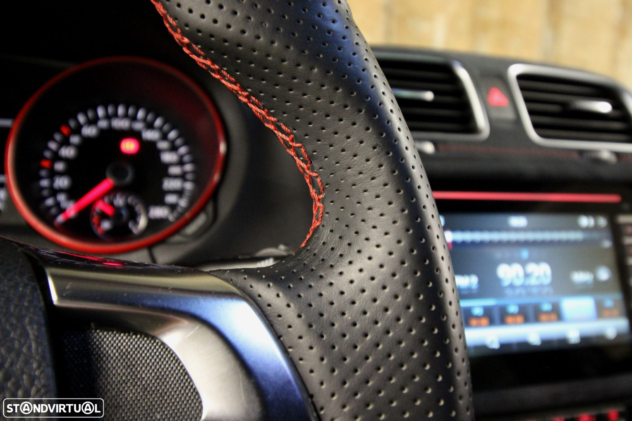 VW Golf 2.0 TSi GTI - 11