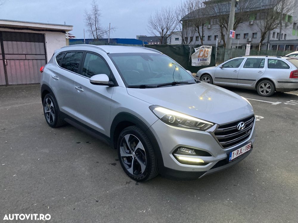 Hyundai Tucson 2.0 CRDI 4WD Premium - 7