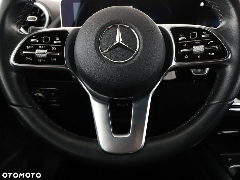 Mercedes-Benz Klasa B 250 7G-DCT Progressive - 22