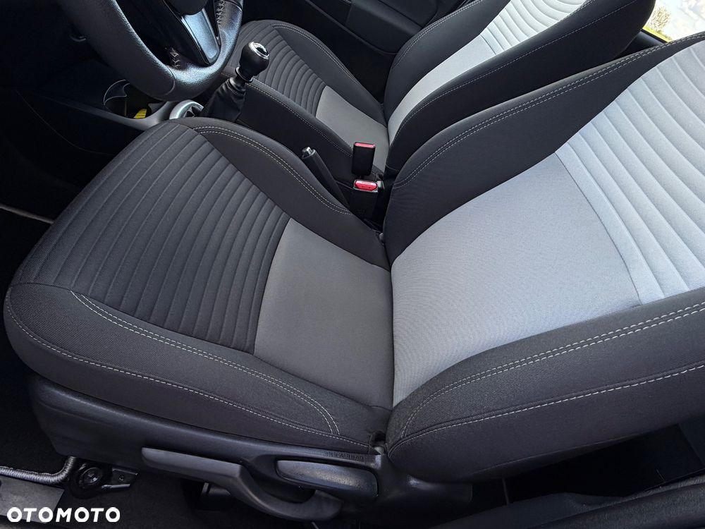 Toyota Yaris 1.5 Selection - 26