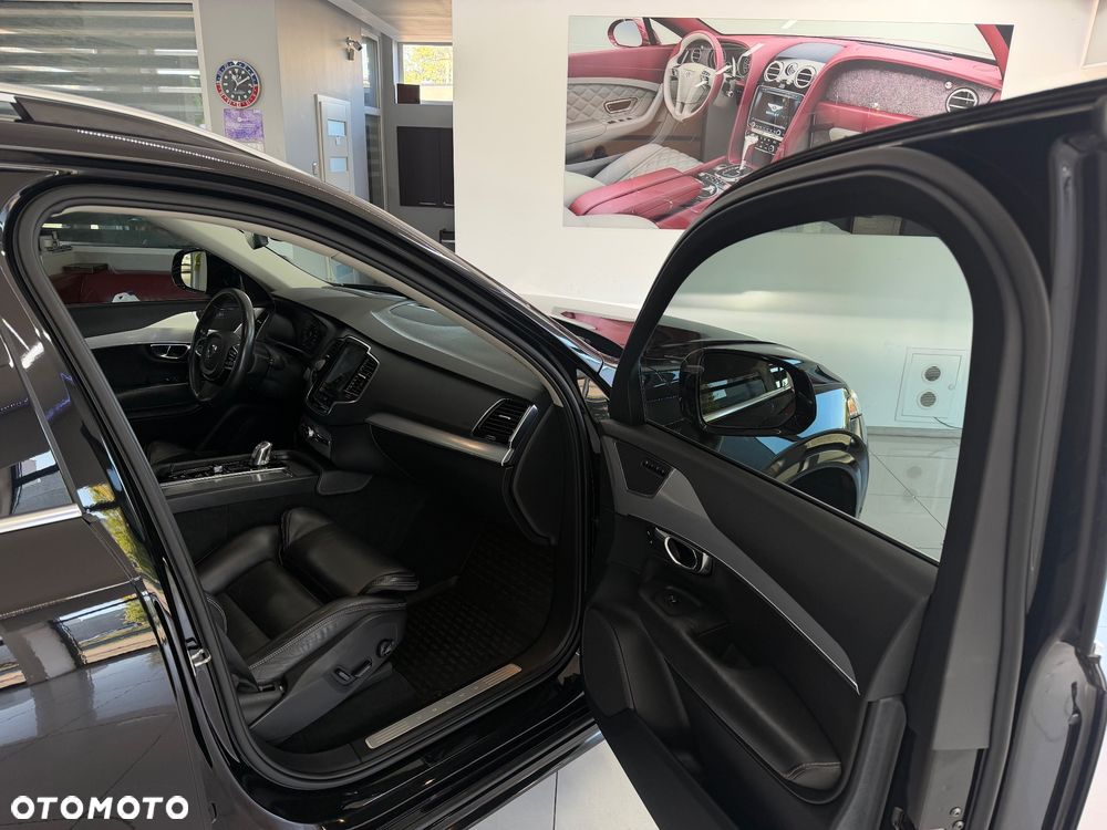 Volvo XC 90 - 13
