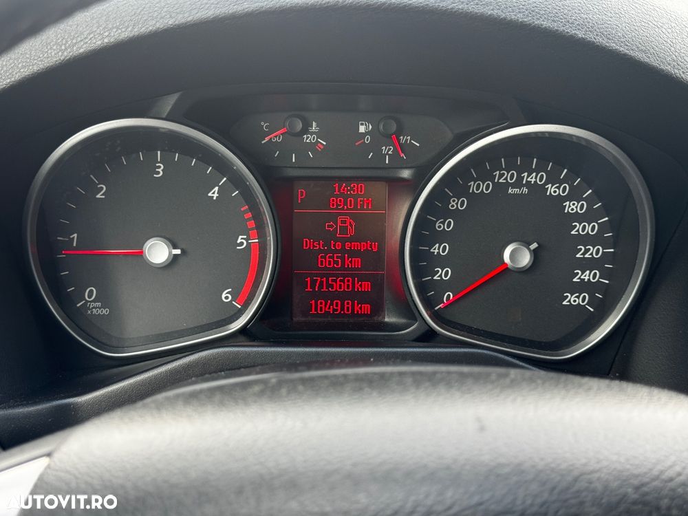 Ford Mondeo - 10