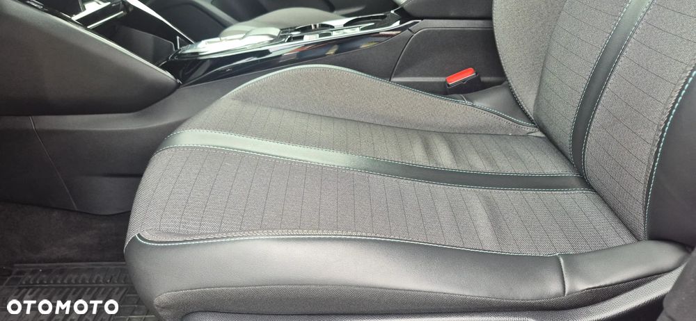 Peugeot 208 1.2 PureTech Allure Pack S&S EAT8 - 12