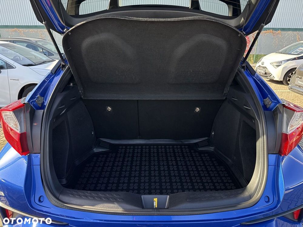 Toyota C-HR 1.2 T Dynamic - 11