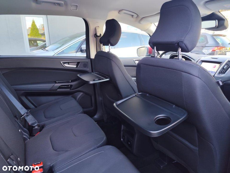 Ford S-Max - 13