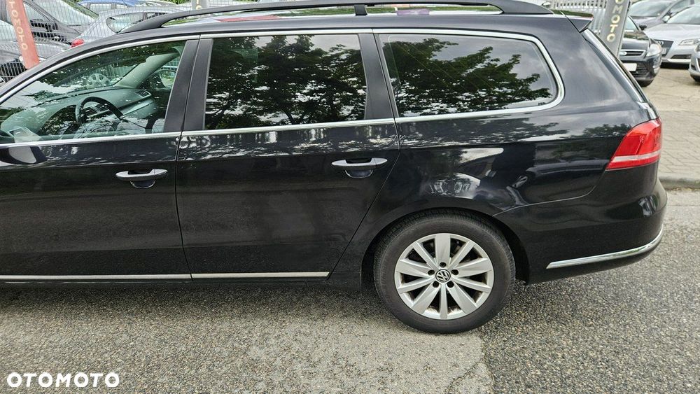 Volkswagen Passat Variant 2.0 TDI DSG BlueMotion Technology Trendline - 10