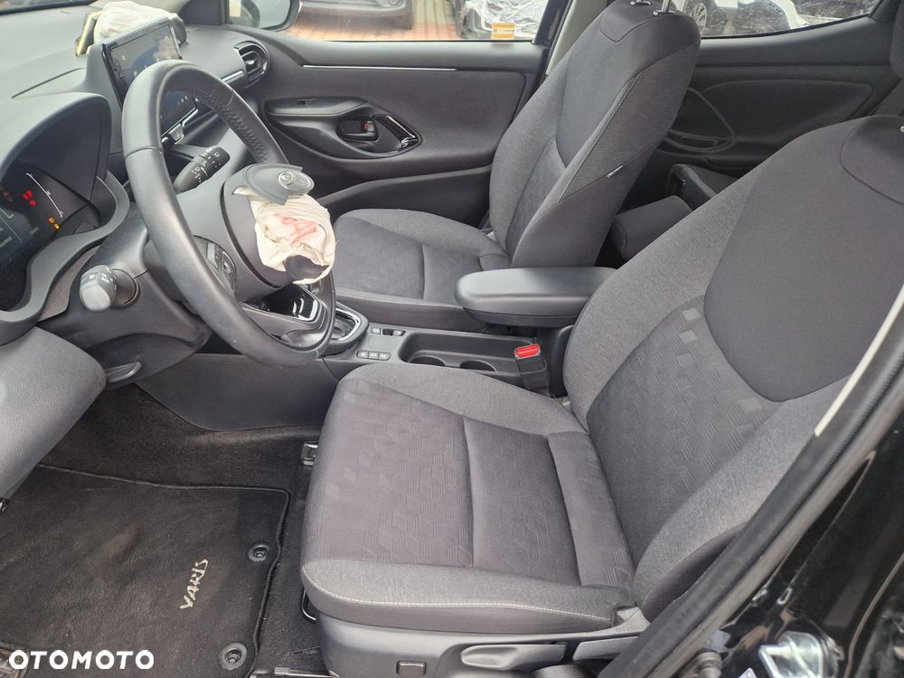 Toyota Yaris Hybrid 1.5 Executive - 18