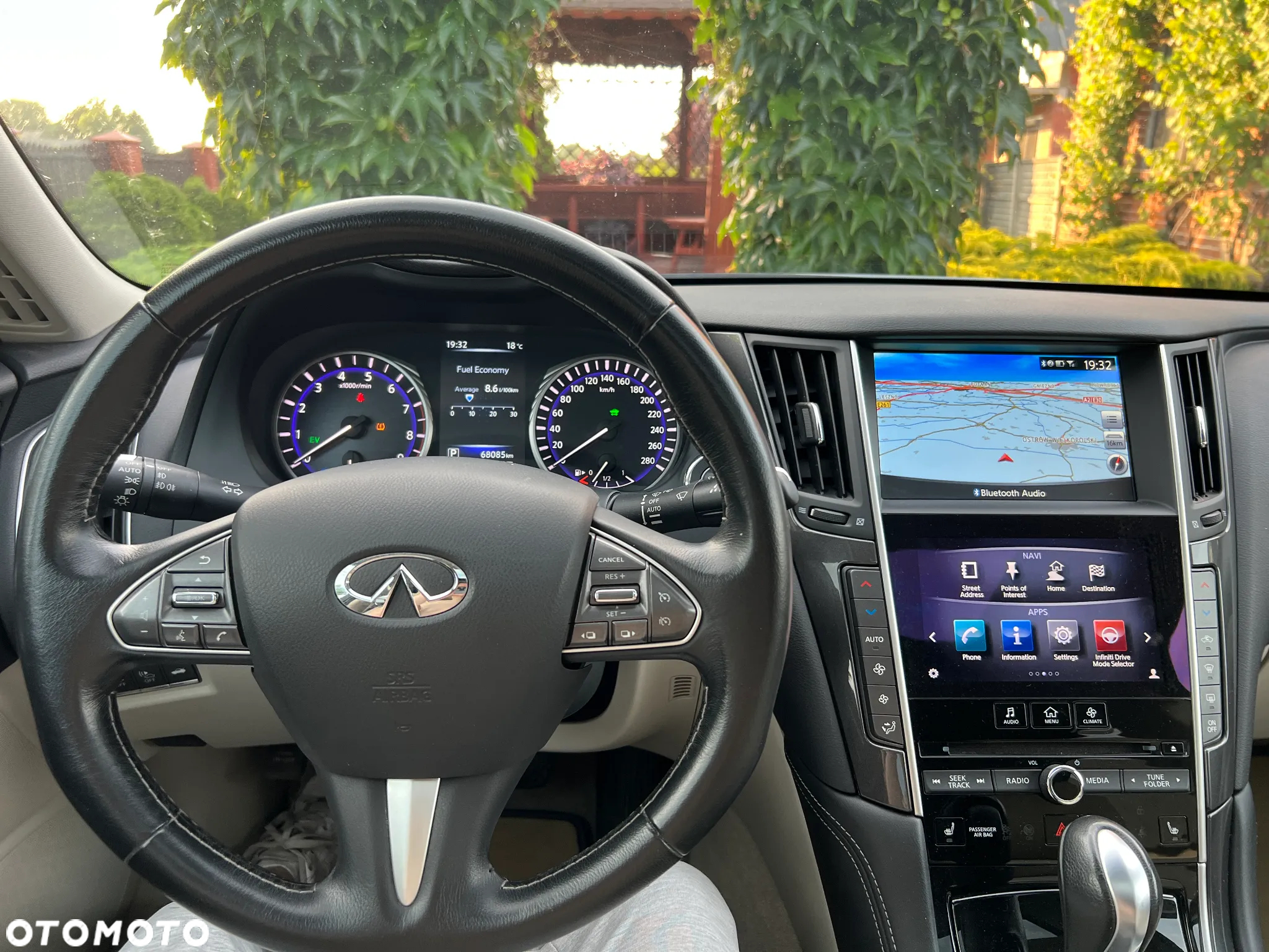 Infiniti Q50 Hybrid Premium - 14