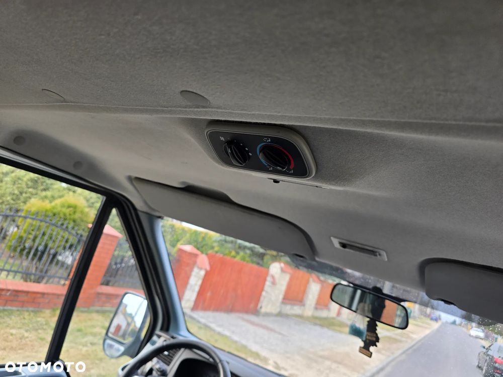 Ford Transit 280M Trend - 23