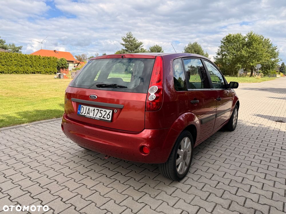 Ford Fiesta 1.3 Silver X - 4