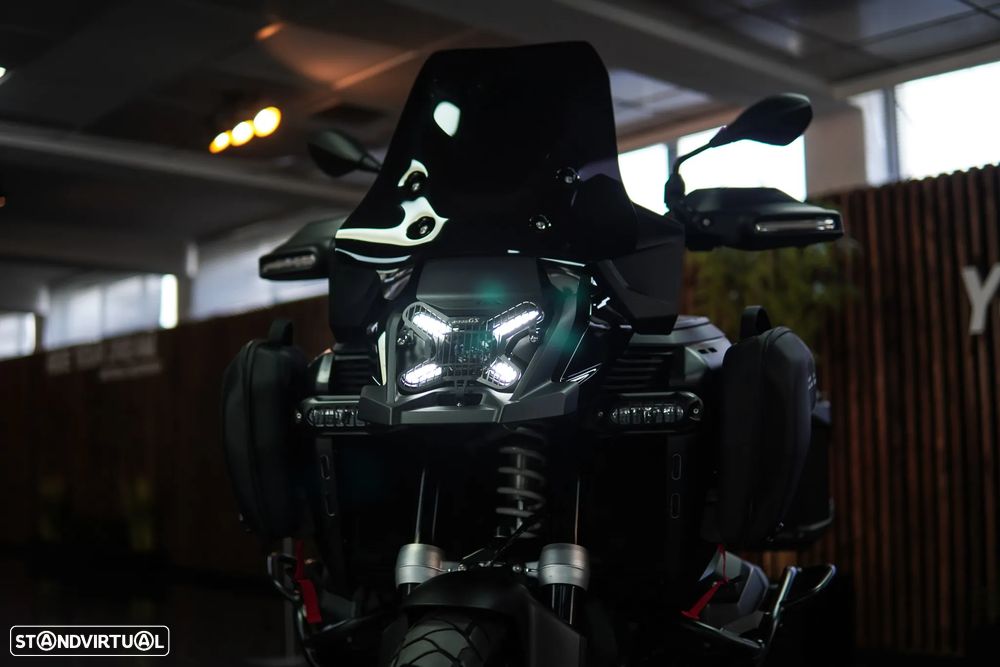 BMW R 1300 GS Adventure TRIPLE BLACK / REBAIXADA - 36