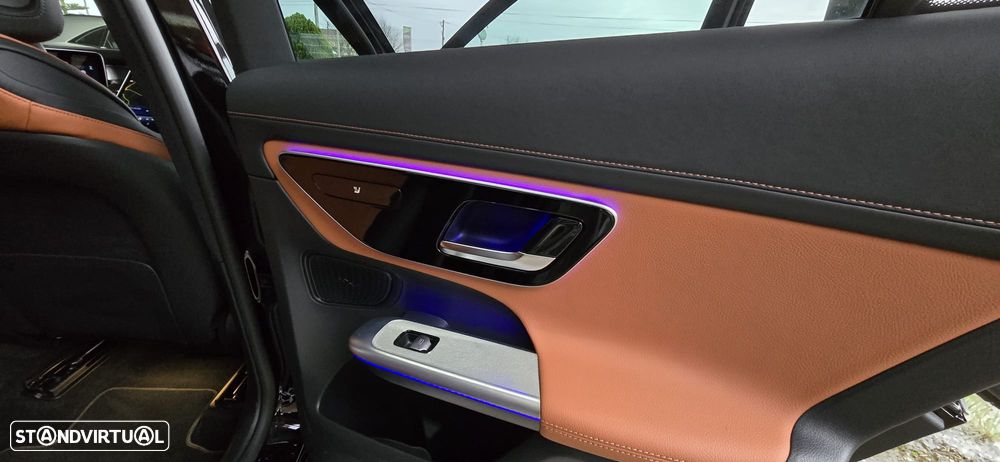 Mercedes-Benz GLC 300 de 4Matic 9G-TRONIC AMG Line Advanced - 38