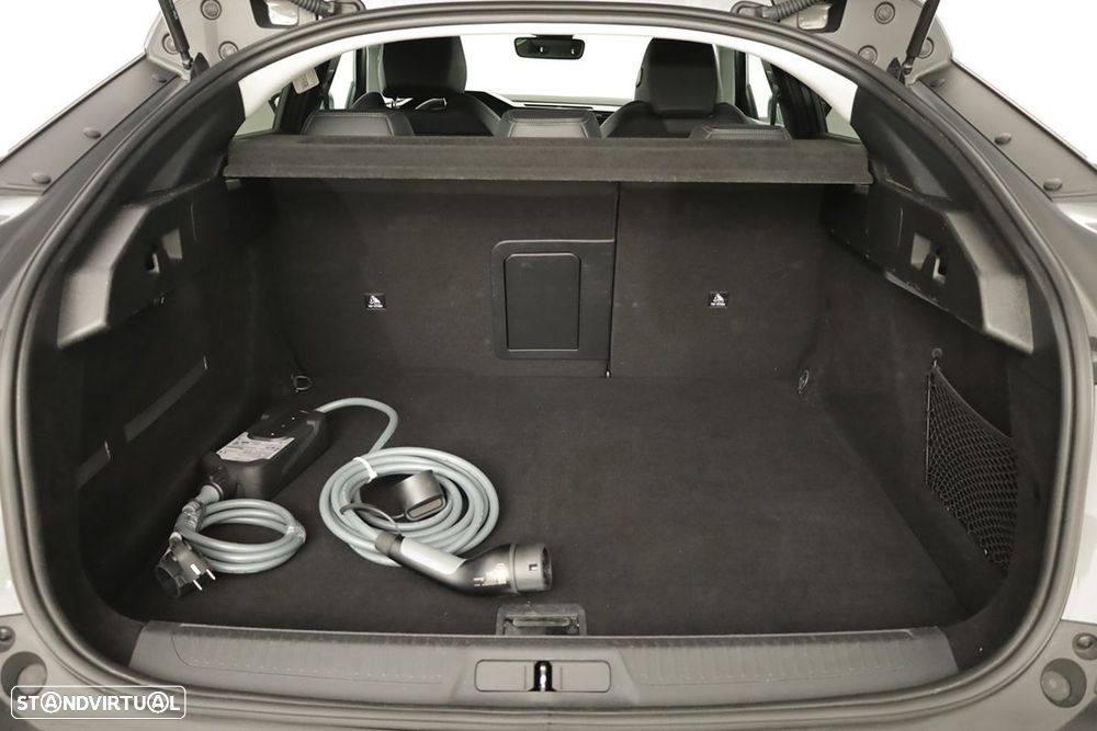 Peugeot 408 1.6 Hybrid Allure e-EAT8 - 24