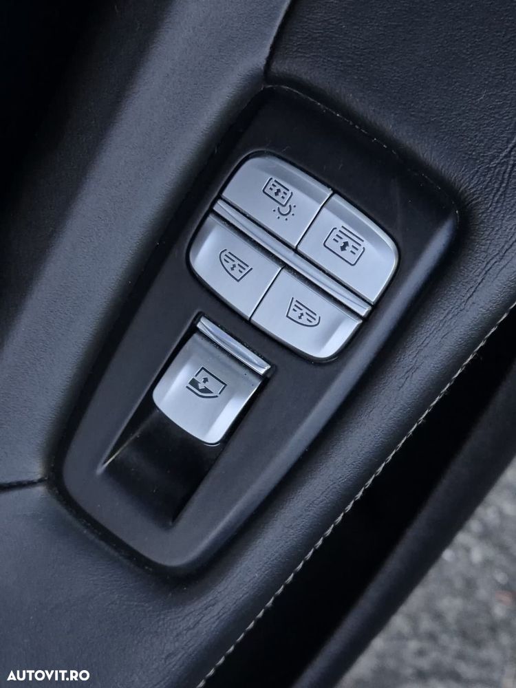 BMW Seria 7 730Ld xDrive - 25