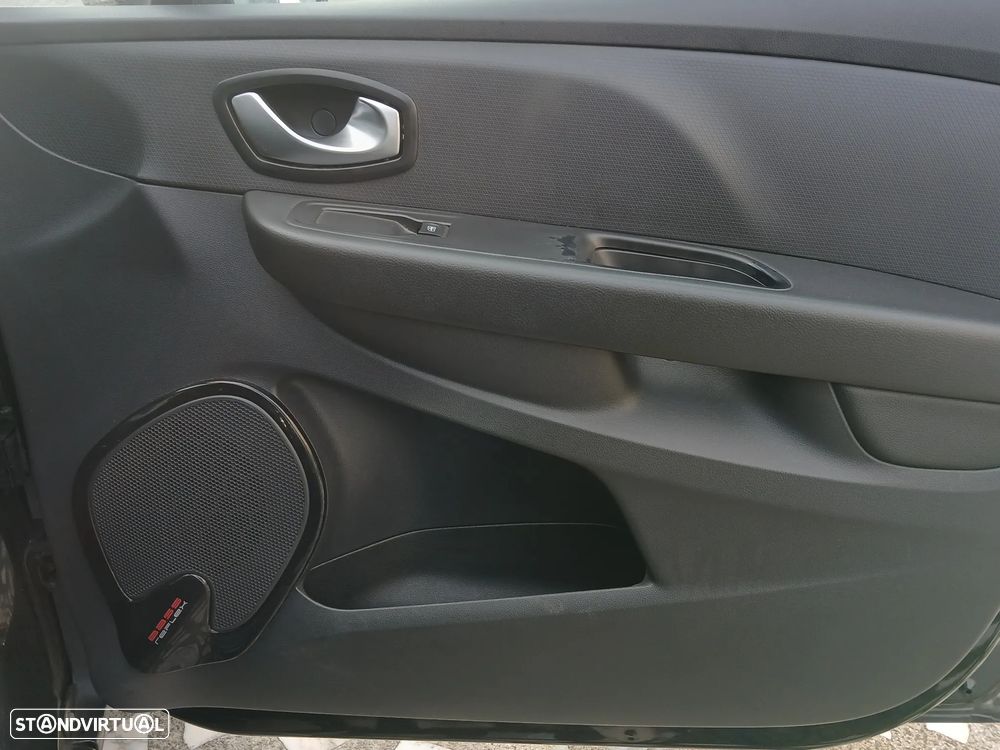 Renault Clio 1.5 dCi Limited - 13