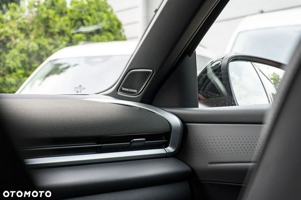 Volkswagen T-Roc - 27