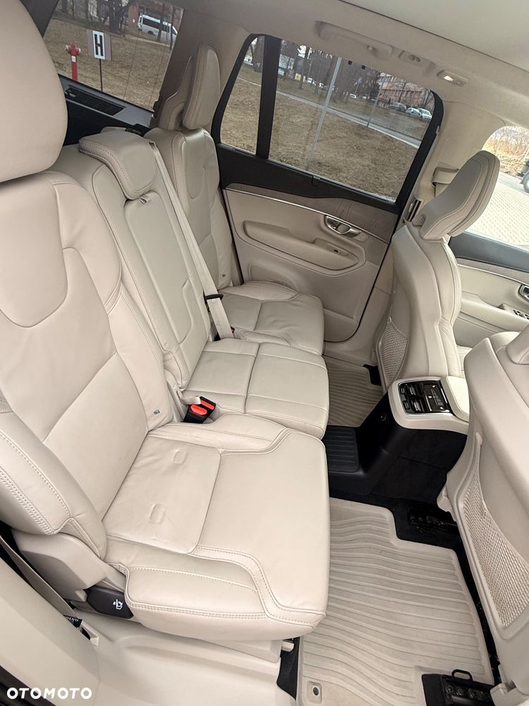 Volvo XC 90 T8 AWD Plug-In Hybrid Ultimate Bright 7os - 13