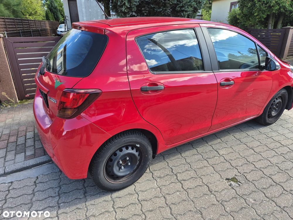 Toyota Yaris - 7