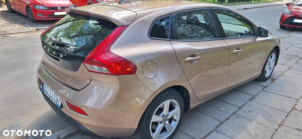 Volvo V40 T3 Drive-E Kinetic - 4