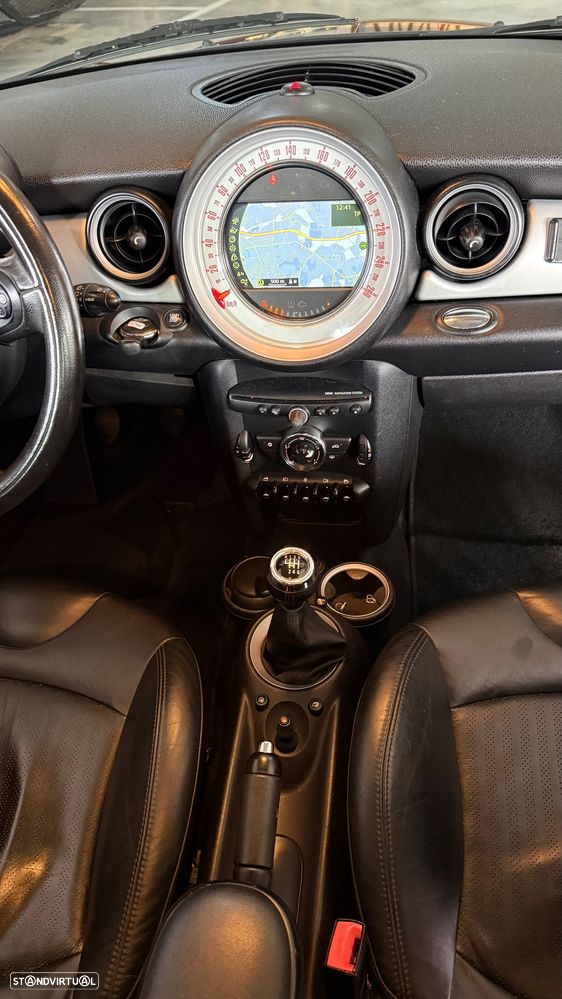 MINI 3 Portas - 12