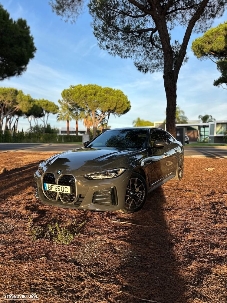 BMW i4 eDrive40 Pack Desportivo M - 1