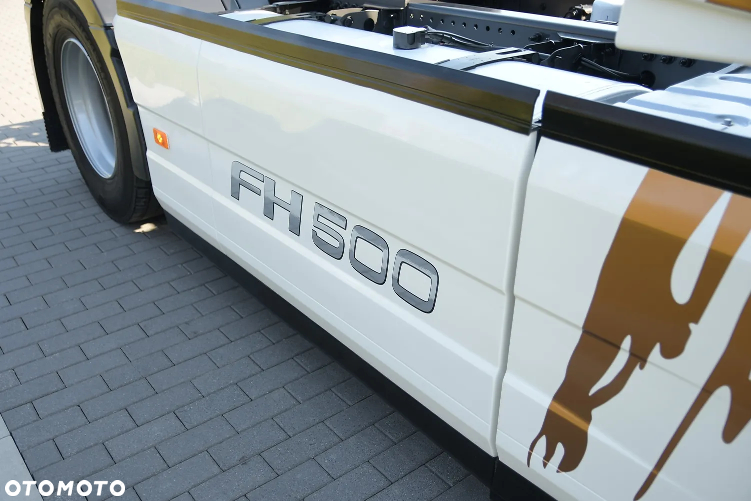 Volvo FH 500///* 2018////* GLOBETROTTER///* XXL///* ZABUDOWY MIEDZYOSIOWE///* STANDARD///* STAN BARDZO DOBRY - 16
