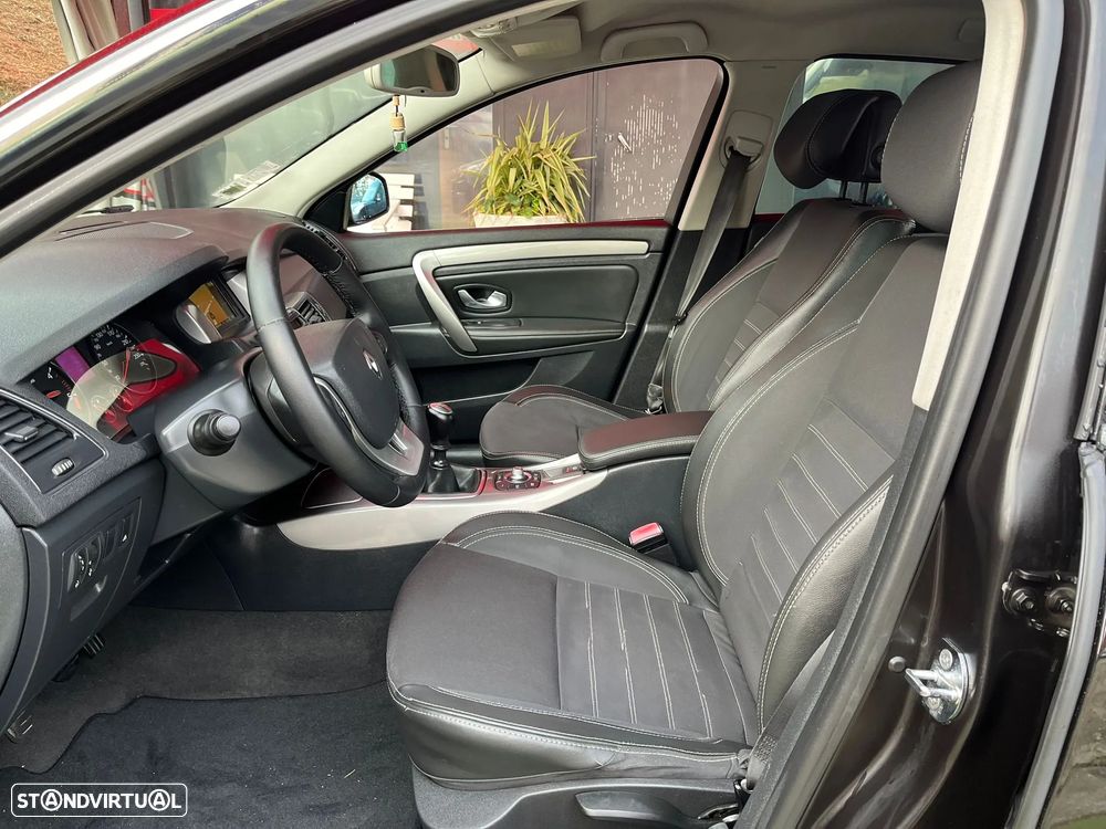 Renault Laguna Break 1.5 dCi Confort - 11