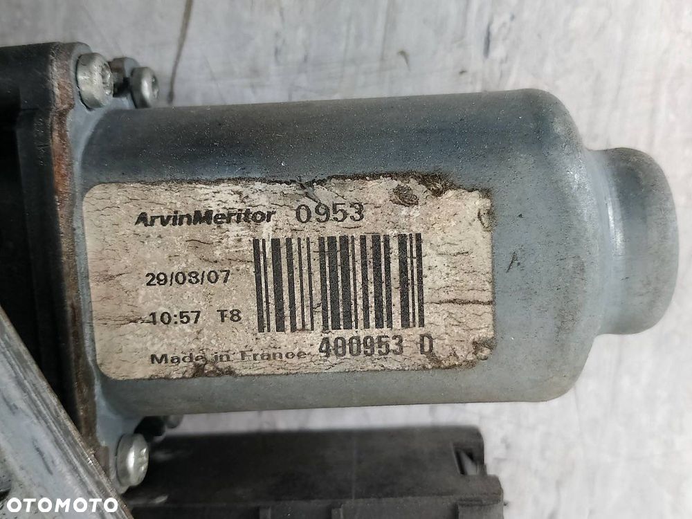 PODNOŚNIK SZYBY PRAWY PRZÓD RENAULT LAGUNA II ( 02-07 ) 400953D - 6