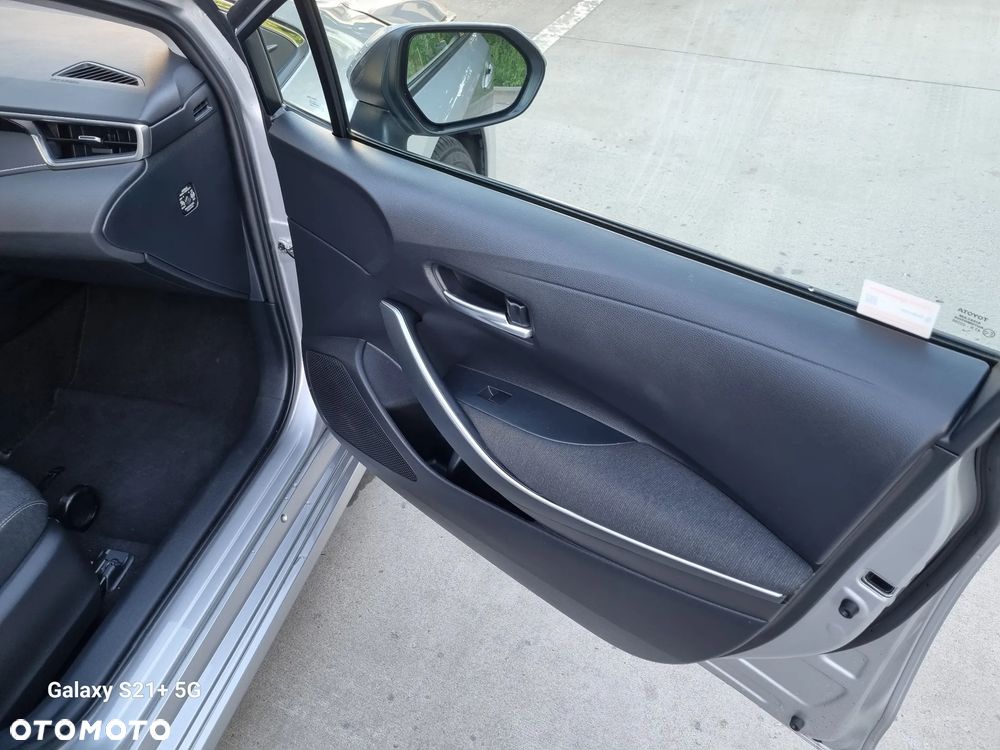 Toyota Corolla 1.5 Active - 19