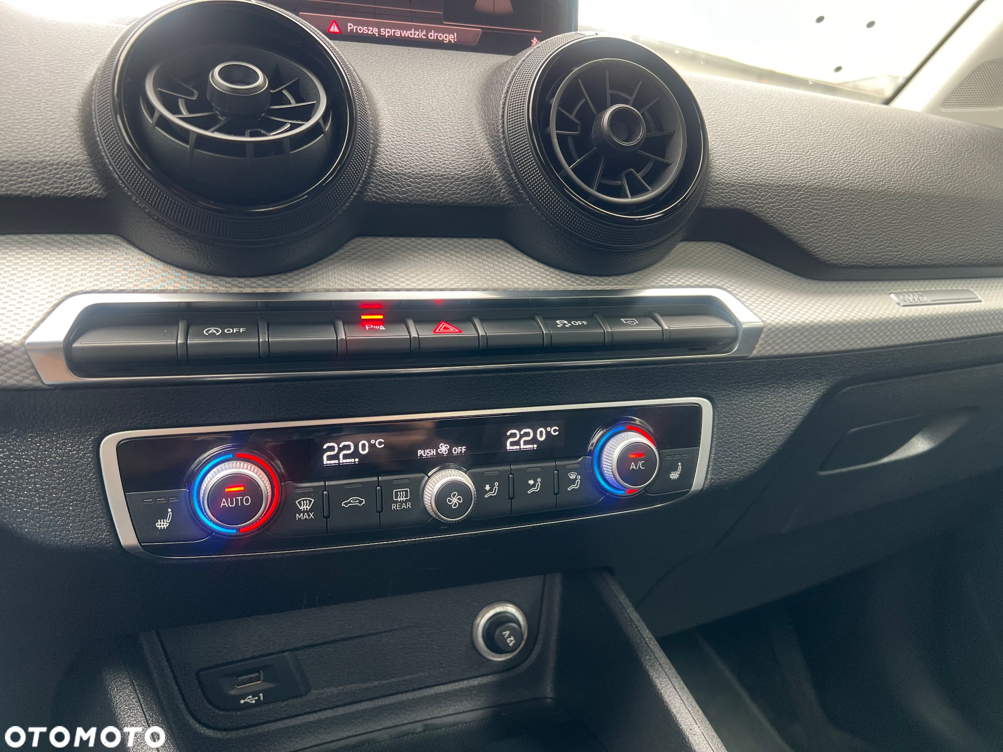 Audi Q2 30 TDI S tronic - 16